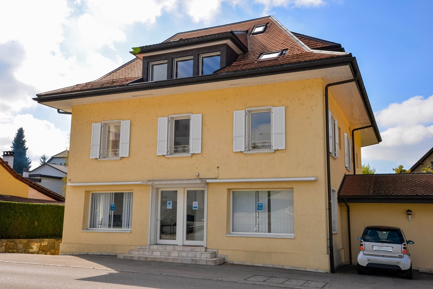 Spacious 5.5-Room Apartment to Discover